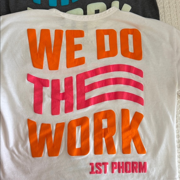 1st Phorm Graphic cropped tees (2) - Picture 5 of 5